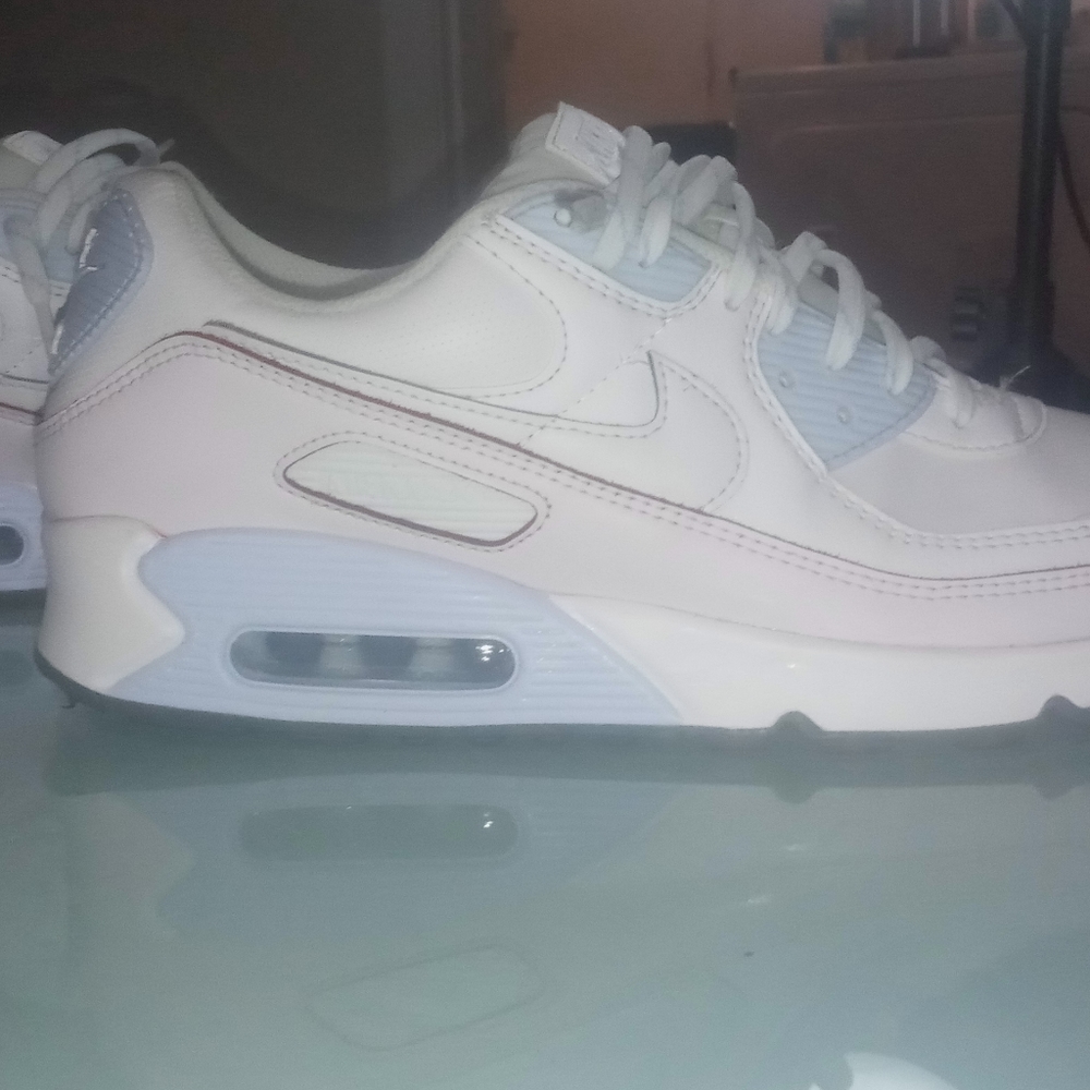 AirMax - Picture 9 of 13